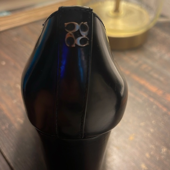 Women’s Black Coach Heels - Picture 7 of 8